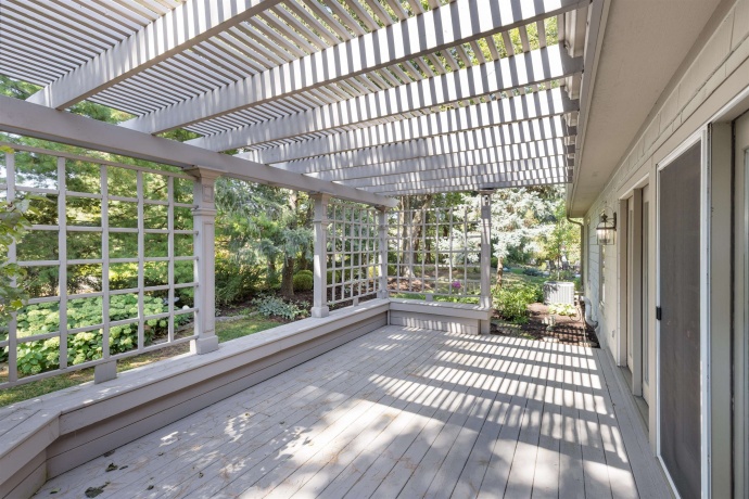 2846 COTSWOLD, ROCKFORD, Illinois 61114, 3 Bedrooms Bedrooms, ,4 BathroomsBathrooms,House,For Sale,COTSWOLD,202506049