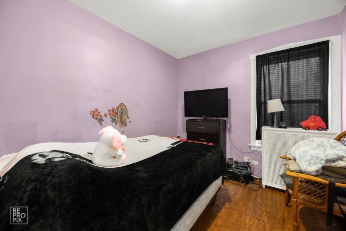 7227 DAMEN, CHICAGO, Illinois 60645, ,2 Units,For Sale,DAMEN,202506061