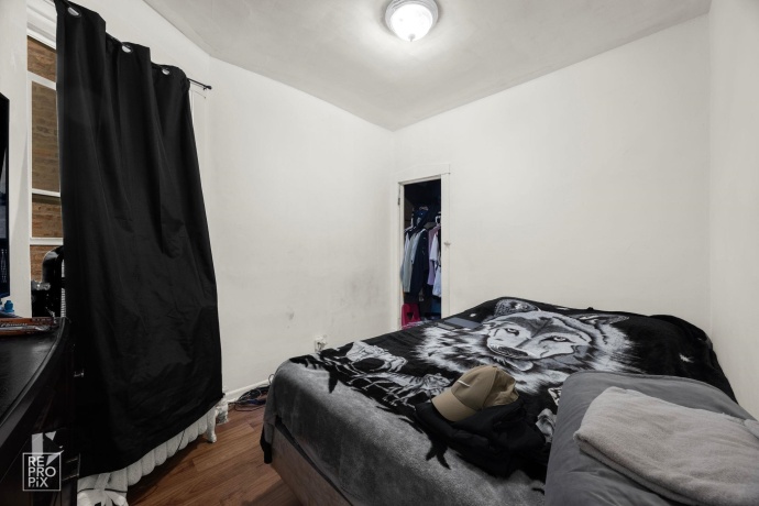 7227 DAMEN, CHICAGO, Illinois 60645, ,2 Units,For Sale,DAMEN,202506061