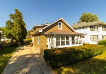 1644 6th, ROCKFORD, Illinois 61104, 3 Bedrooms Bedrooms, ,2 BathroomsBathrooms,House,For Sale,6th,202506065