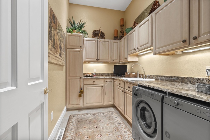 17278 Laube, DAVIS, Illinois 61019, 3 Bedrooms Bedrooms, ,3 BathroomsBathrooms,House,For Sale,Laube,202506078