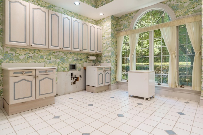 1637 Coachman, ROCKFORD, Illinois 61107, 4 Bedrooms Bedrooms, ,4 BathroomsBathrooms,House,For Sale,Coachman,202506084