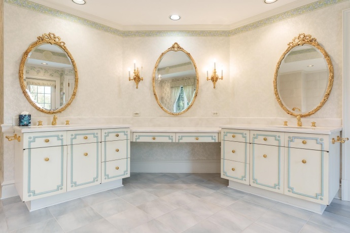 1637 Coachman, ROCKFORD, Illinois 61107, 4 Bedrooms Bedrooms, ,4 BathroomsBathrooms,House,For Sale,Coachman,202506084