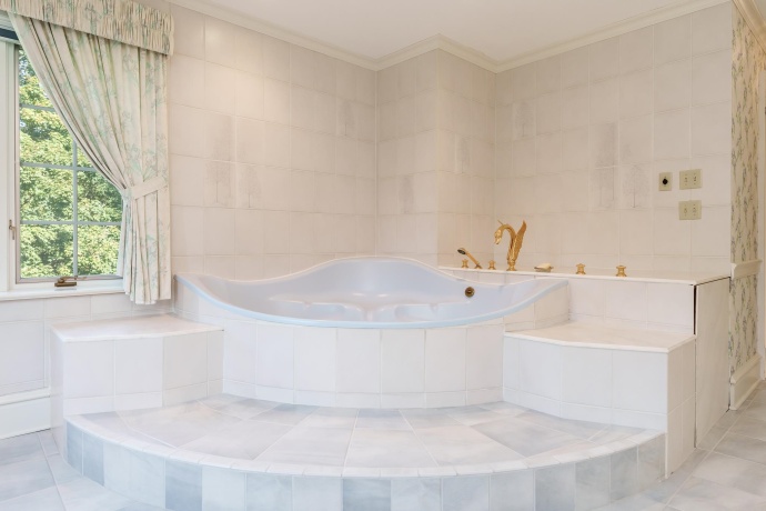 1637 Coachman, ROCKFORD, Illinois 61107, 4 Bedrooms Bedrooms, ,4 BathroomsBathrooms,House,For Sale,Coachman,202506084