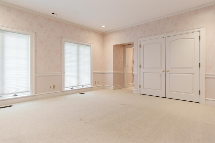 1637 Coachman, ROCKFORD, Illinois 61107, 4 Bedrooms Bedrooms, ,4 BathroomsBathrooms,House,For Sale,Coachman,202506084