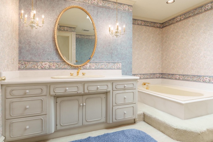 1637 Coachman, ROCKFORD, Illinois 61107, 4 Bedrooms Bedrooms, ,4 BathroomsBathrooms,House,For Sale,Coachman,202506084