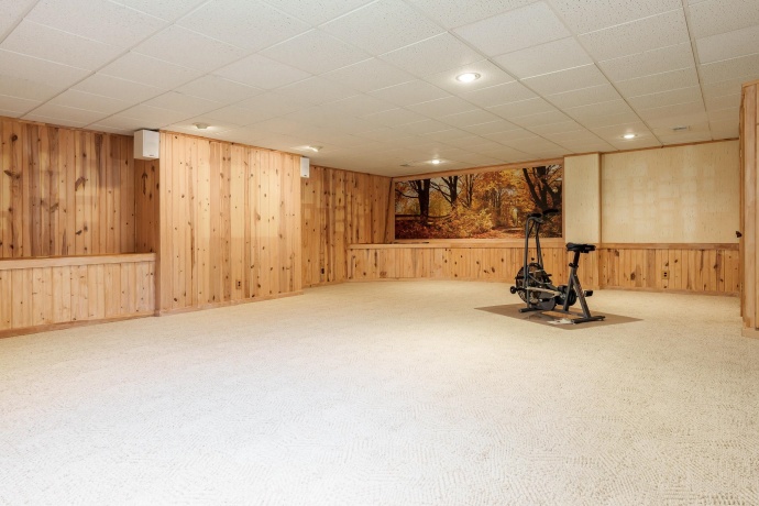 1637 Coachman, ROCKFORD, Illinois 61107, 4 Bedrooms Bedrooms, ,4 BathroomsBathrooms,House,For Sale,Coachman,202506084