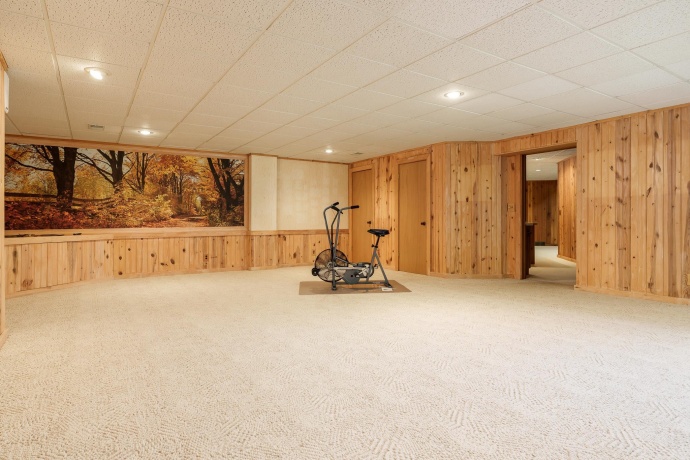 1637 Coachman, ROCKFORD, Illinois 61107, 4 Bedrooms Bedrooms, ,4 BathroomsBathrooms,House,For Sale,Coachman,202506084