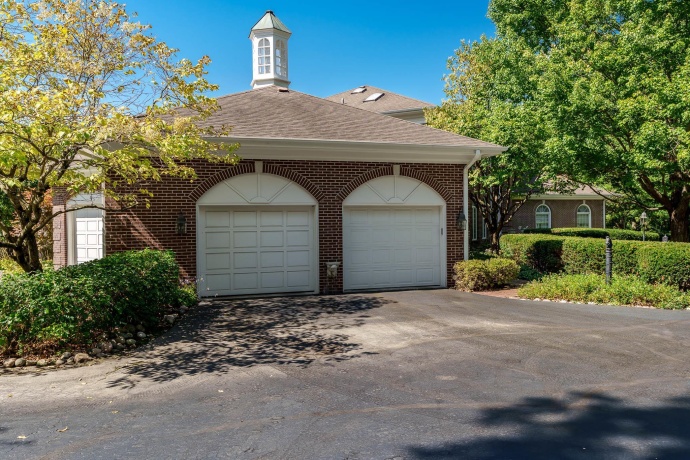 1637 Coachman, ROCKFORD, Illinois 61107, 4 Bedrooms Bedrooms, ,4 BathroomsBathrooms,House,For Sale,Coachman,202506084