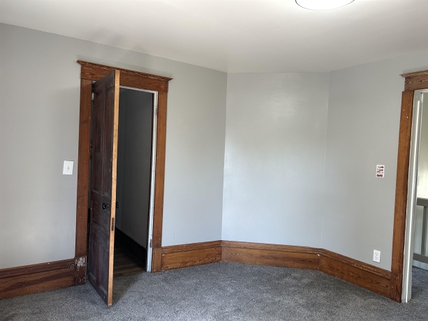 1204 3rd, MENDOTA, Illinois 61342, 3 Bedrooms Bedrooms, ,1 BathroomBathrooms,House,For Sale,3rd,202506086