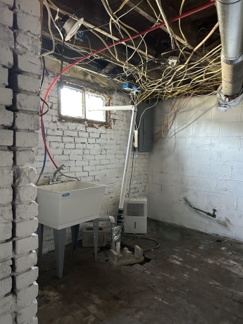 1204 3rd, MENDOTA, Illinois 61342, 3 Bedrooms Bedrooms, ,1 BathroomBathrooms,House,For Sale,3rd,202506086