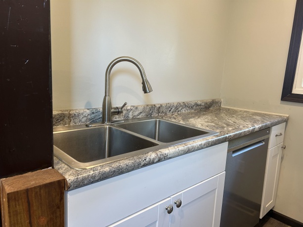 1204 3rd, MENDOTA, Illinois 61342, 3 Bedrooms Bedrooms, ,1 BathroomBathrooms,House,For Sale,3rd,202506086