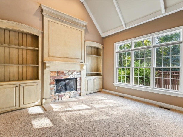 12936 Melrose, CALEDONIA, Illinois 61011, 5 Bedrooms Bedrooms, ,5 BathroomsBathrooms,House,For Sale,Melrose,202506089