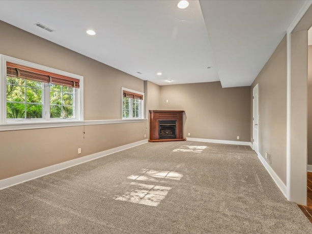 12936 Melrose, CALEDONIA, Illinois 61011, 5 Bedrooms Bedrooms, ,5 BathroomsBathrooms,House,For Sale,Melrose,202506089