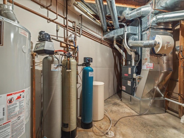 12936 Melrose, CALEDONIA, Illinois 61011, 5 Bedrooms Bedrooms, ,5 BathroomsBathrooms,House,For Sale,Melrose,202506089