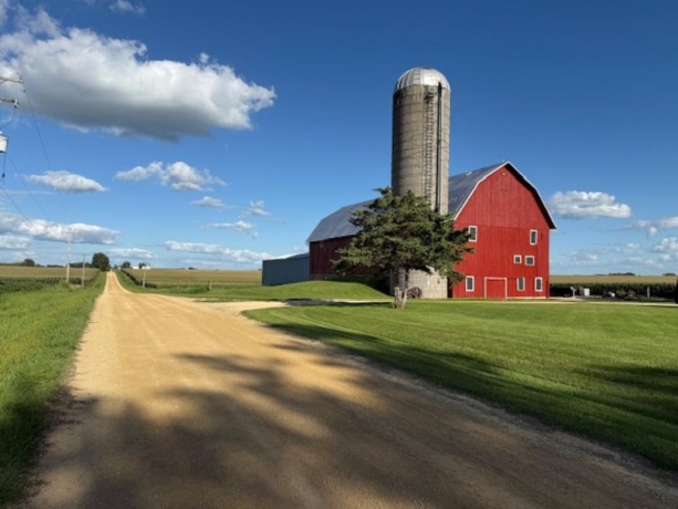 312 Buckeye, DAKOTA, Illinois 61018, 3 Bedrooms Bedrooms, ,2 BathroomsBathrooms,House,For Sale,Buckeye,202506098