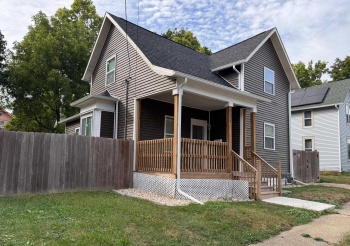 131 Chicago, ROCKFORD, Illinois 61104, 4 Bedrooms Bedrooms, ,2 BathroomsBathrooms,House,For Sale,Chicago,202506106