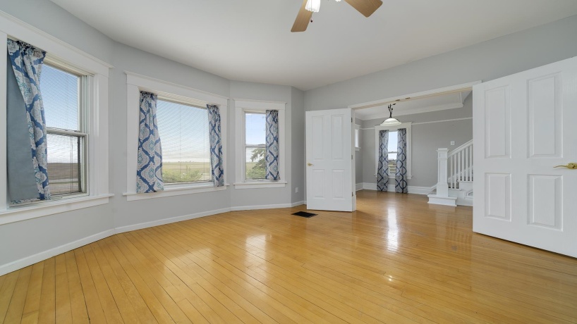 9020 Flagg, ROCHELLE, Illinois 61068, 4 Bedrooms Bedrooms, ,2 BathroomsBathrooms,House,For Sale,Flagg,202506109