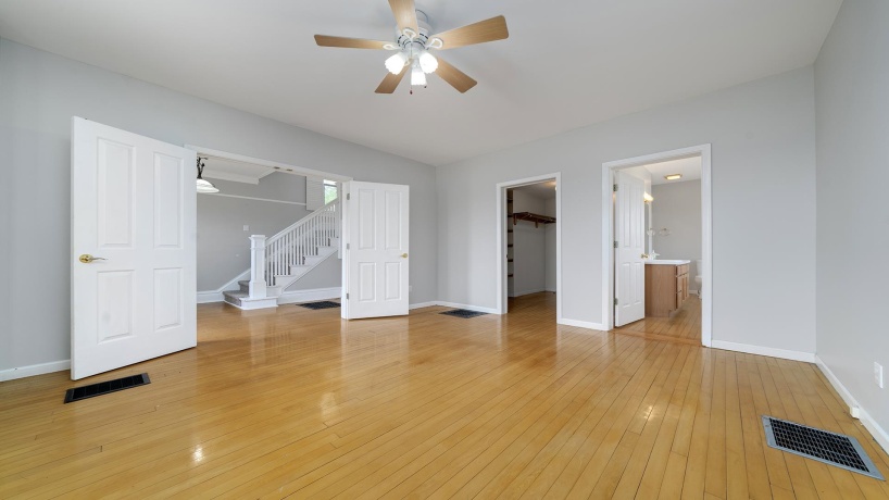 9020 Flagg, ROCHELLE, Illinois 61068, 4 Bedrooms Bedrooms, ,2 BathroomsBathrooms,House,For Sale,Flagg,202506109