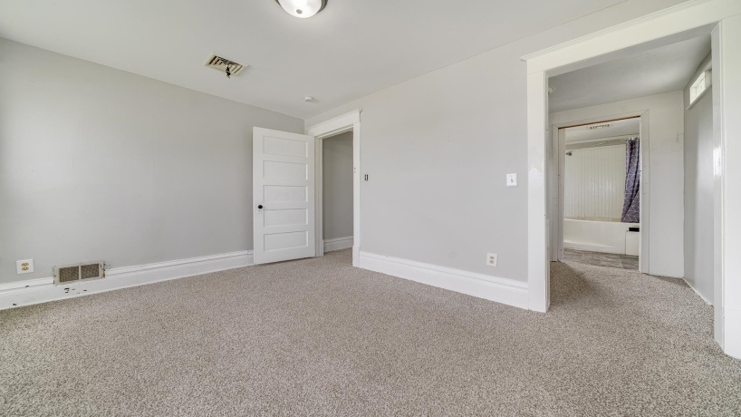 9020 Flagg, ROCHELLE, Illinois 61068, 4 Bedrooms Bedrooms, ,2 BathroomsBathrooms,House,For Sale,Flagg,202506109