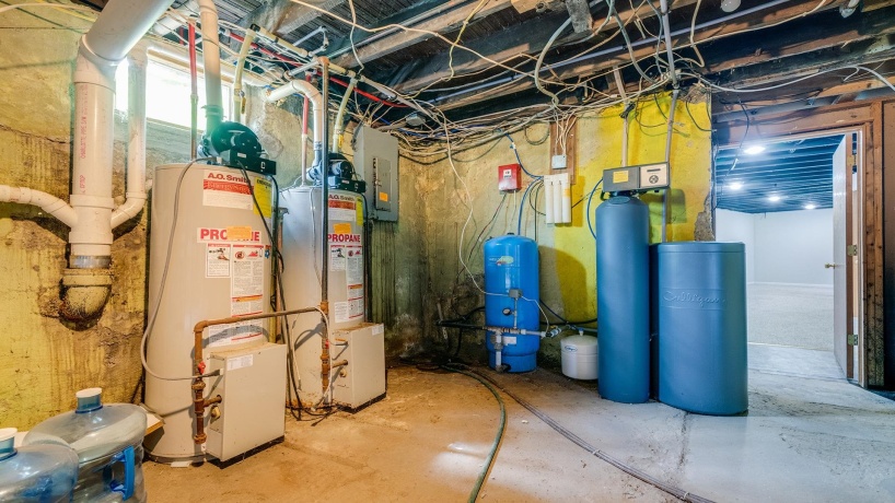 9020 Flagg, ROCHELLE, Illinois 61068, 4 Bedrooms Bedrooms, ,2 BathroomsBathrooms,House,For Sale,Flagg,202506109