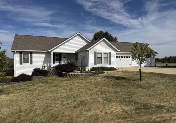 17-90 Whitewater, LAKE CARROLL, Illinois 61046, 4 Bedrooms Bedrooms, ,3 BathroomsBathrooms,House,For Sale,Whitewater,202506111