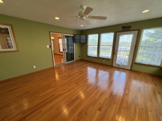 17-90 Whitewater, LAKE CARROLL, Illinois 61046, 4 Bedrooms Bedrooms, ,3 BathroomsBathrooms,House,For Sale,Whitewater,202506111