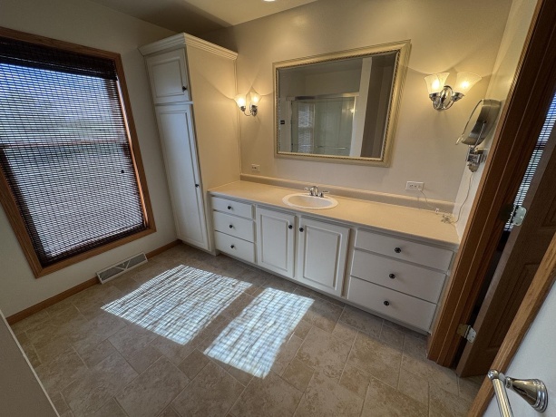 17-90 Whitewater, LAKE CARROLL, Illinois 61046, 4 Bedrooms Bedrooms, ,3 BathroomsBathrooms,House,For Sale,Whitewater,202506111