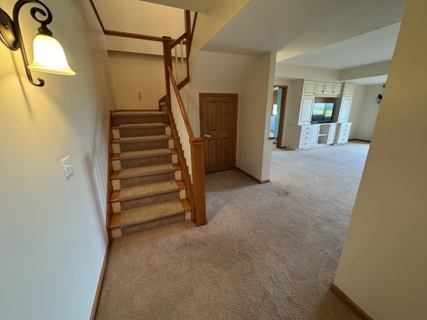 17-90 Whitewater, LAKE CARROLL, Illinois 61046, 4 Bedrooms Bedrooms, ,3 BathroomsBathrooms,House,For Sale,Whitewater,202506111