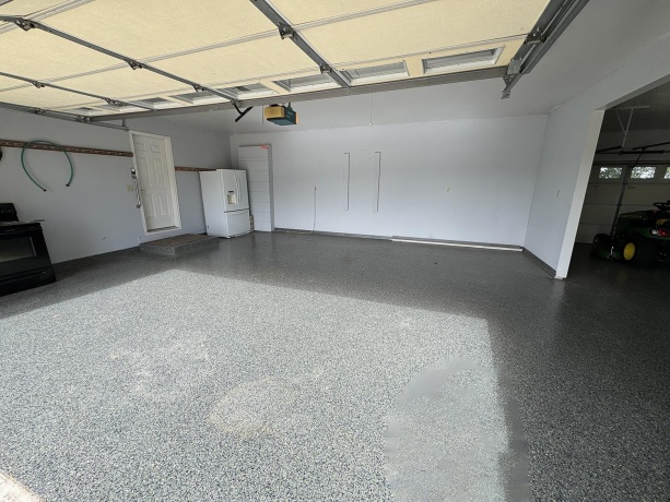 17-90 Whitewater, LAKE CARROLL, Illinois 61046, 4 Bedrooms Bedrooms, ,3 BathroomsBathrooms,House,For Sale,Whitewater,202506111