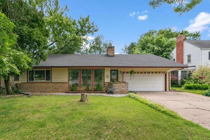 4301 Odana, MADISON, Wisconsin 53711, 5 Bedrooms Bedrooms, ,2 BathroomsBathrooms,House,For Sale,Odana,202506122