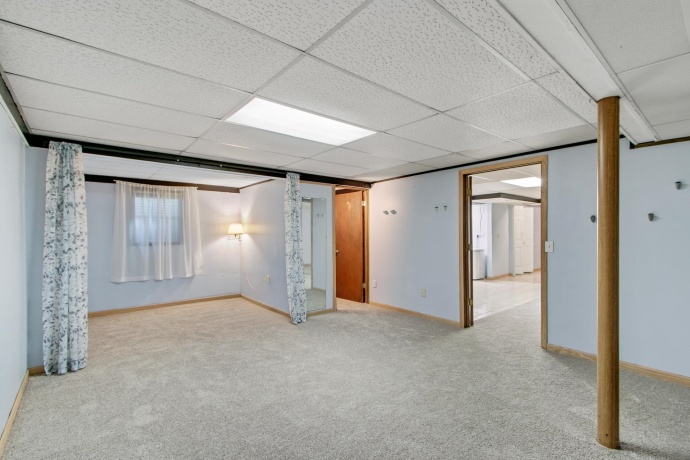 4301 Odana, MADISON, Wisconsin 53711, 5 Bedrooms Bedrooms, ,2 BathroomsBathrooms,House,For Sale,Odana,202506122