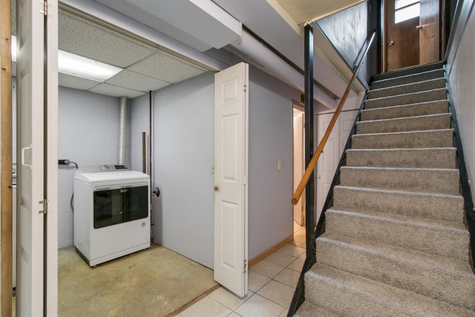 4301 Odana, MADISON, Wisconsin 53711, 5 Bedrooms Bedrooms, ,2 BathroomsBathrooms,House,For Sale,Odana,202506122