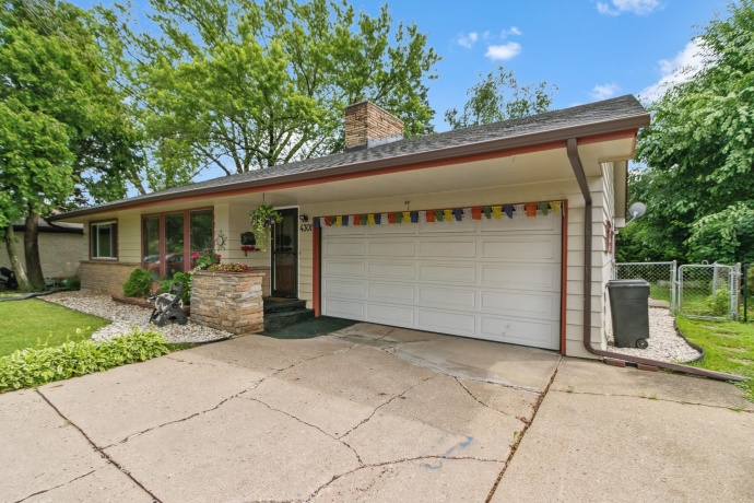 4301 Odana, MADISON, Wisconsin 53711, 5 Bedrooms Bedrooms, ,2 BathroomsBathrooms,House,For Sale,Odana,202506122