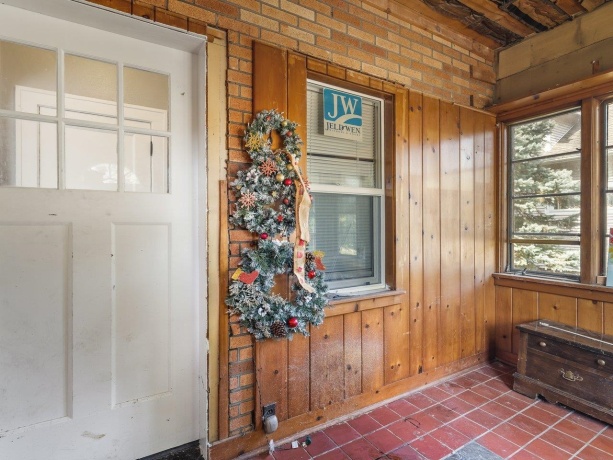 422 Rockford, ROCKFORD, Illinois 61107, 5 Bedrooms Bedrooms, ,2 BathroomsBathrooms,House,For Sale,Rockford,202506125