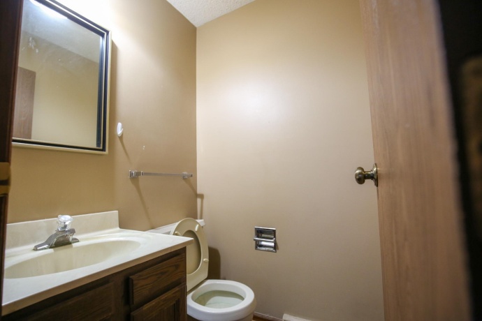 209 Fox Trot, DIXON, Illinois 61021, 3 Bedrooms Bedrooms, ,2 BathroomsBathrooms,Condominium,For Sale,Fox Trot,202504870