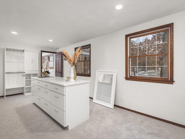 1927 Baintree, LAKE SUMMERSET, Illinois 61019, 4 Bedrooms Bedrooms, ,3 BathroomsBathrooms,House,For Sale,Baintree,202506130