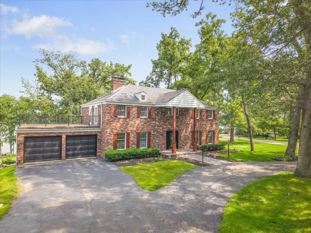 1927 Baintree, LAKE SUMMERSET, Illinois 61019, 4 Bedrooms Bedrooms, ,3 BathroomsBathrooms,House,For Sale,Baintree,202506130