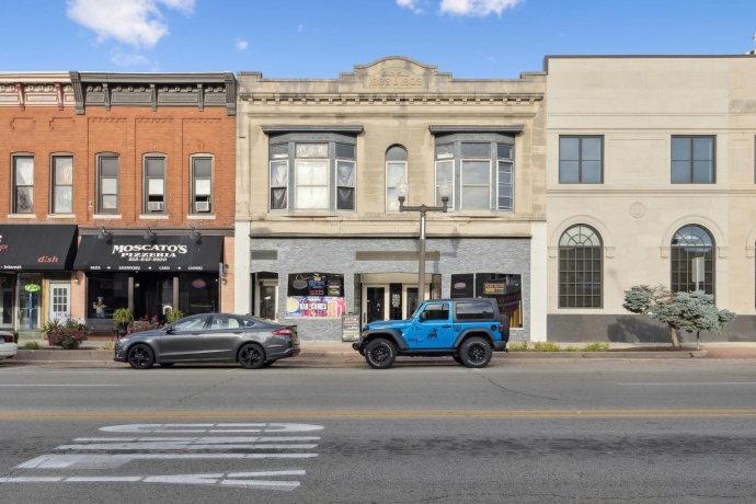 522 State, BELVIDERE, Illinois 61008, ,5+ Units,For Sale,State,202506148