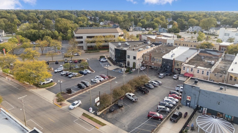 522 State, BELVIDERE, Illinois 61008, ,5+ Units,For Sale,State,202506148