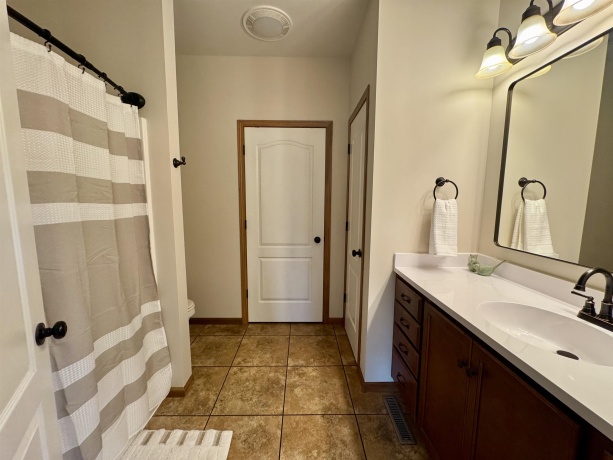 7 Hawthorn, GALENA, Illinois 61036, 4 Bedrooms Bedrooms, ,3 BathroomsBathrooms,House,For Sale,Hawthorn,202506159