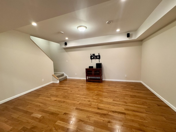 7 Hawthorn, GALENA, Illinois 61036, 4 Bedrooms Bedrooms, ,3 BathroomsBathrooms,House,For Sale,Hawthorn,202506159