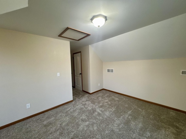 7 Hawthorn, GALENA, Illinois 61036, 4 Bedrooms Bedrooms, ,3 BathroomsBathrooms,House,For Sale,Hawthorn,202506159