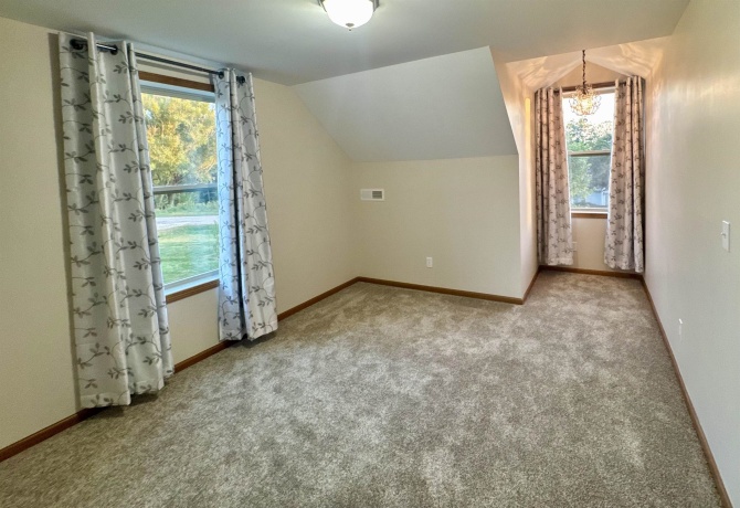 7 Hawthorn, GALENA, Illinois 61036, 4 Bedrooms Bedrooms, ,3 BathroomsBathrooms,House,For Sale,Hawthorn,202506159