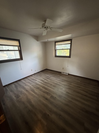 1120 Esmond, ROCKFORD, Illinois 61108, 3 Bedrooms Bedrooms, ,1 BathroomBathrooms,House,For Sale,Esmond,202505183