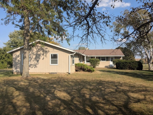 31457 Straw School, SHANNON, Illinois 61078, 3 Bedrooms Bedrooms, ,2 BathroomsBathrooms,House,For Sale,Straw School,202506174