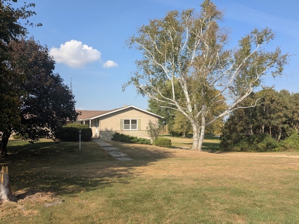 31457 Straw School, SHANNON, Illinois 61078, 3 Bedrooms Bedrooms, ,2 BathroomsBathrooms,House,For Sale,Straw School,202506174