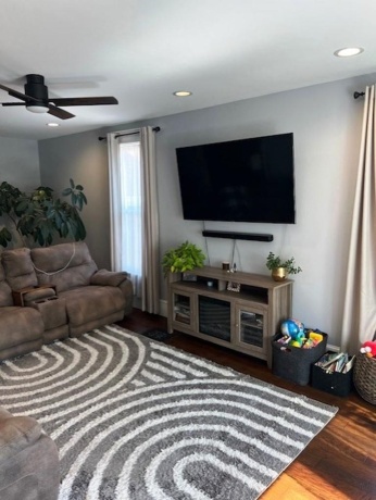 307 Rantoul St., LENA, Illinois 61048, 3 Bedrooms Bedrooms, ,2 BathroomsBathrooms,House,For Sale,Rantoul St.,202506181