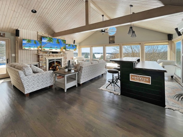 25-50 & 51 Cottage Hill, LAKE CARROLL, Illinois 61046, 4 Bedrooms Bedrooms, ,3 BathroomsBathrooms,House,For Sale,Cottage Hill,202506183