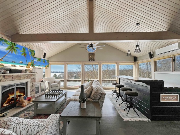 25-50 & 51 Cottage Hill, LAKE CARROLL, Illinois 61046, 4 Bedrooms Bedrooms, ,3 BathroomsBathrooms,House,For Sale,Cottage Hill,202506183